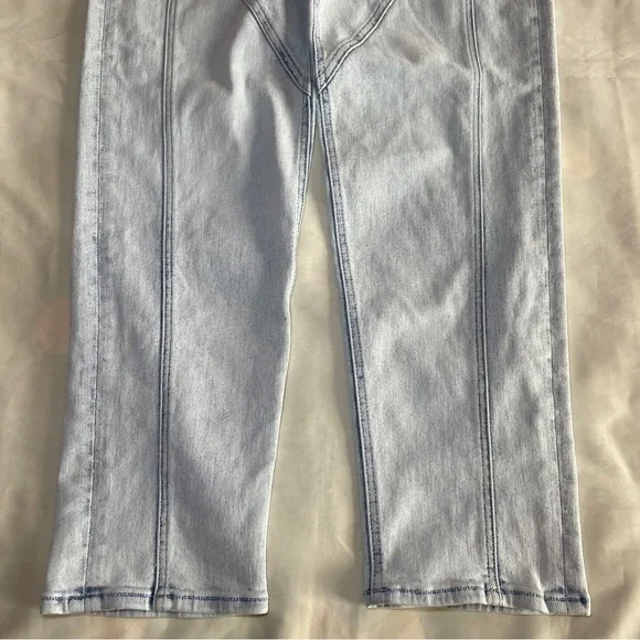 MOTHER - Pointy Study Nerdy Jeans in Glamour Shot Size 28 Light Wash Pants - Picture 4 of 9